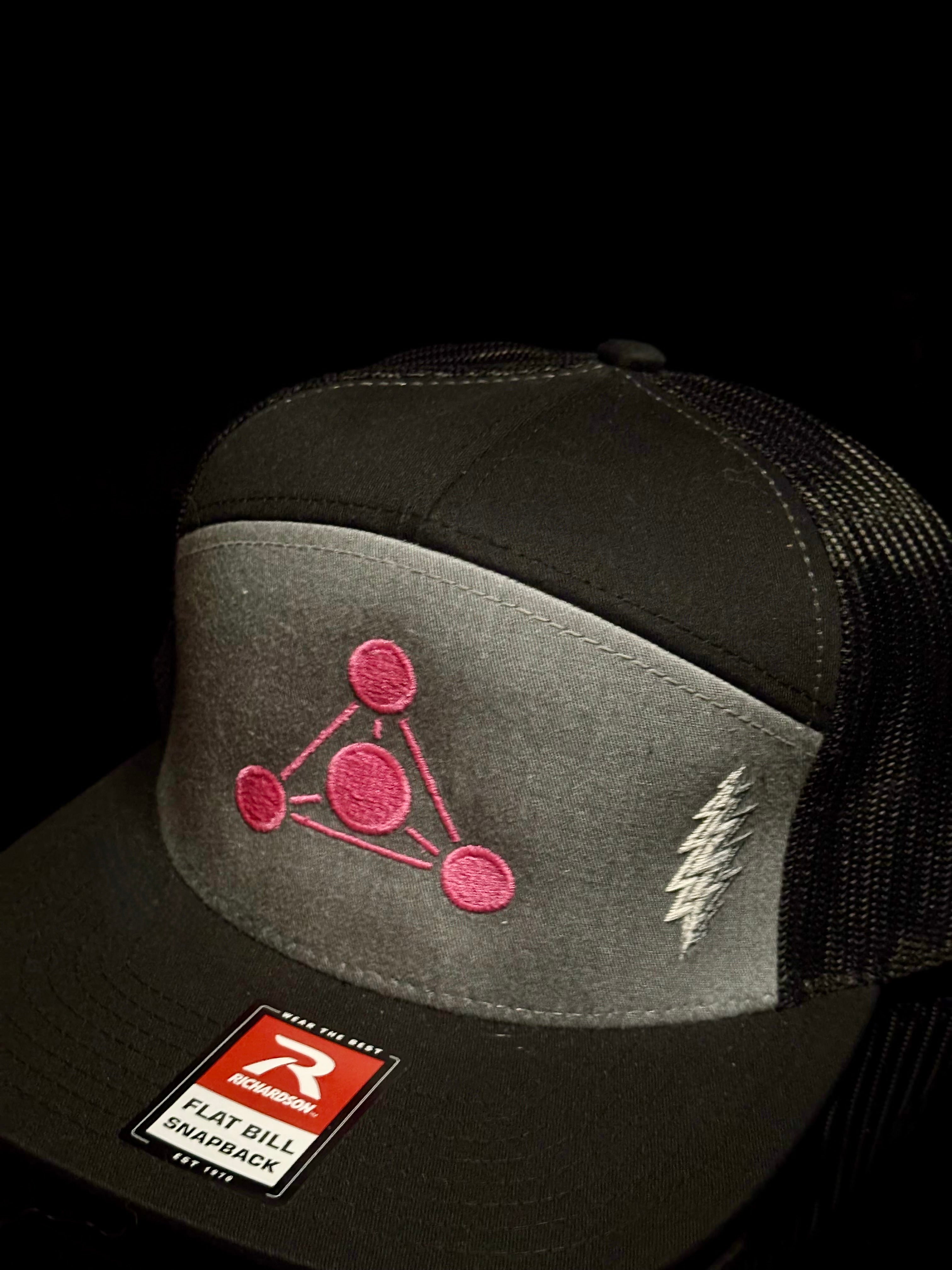 Bolt pink/ grey RS hat