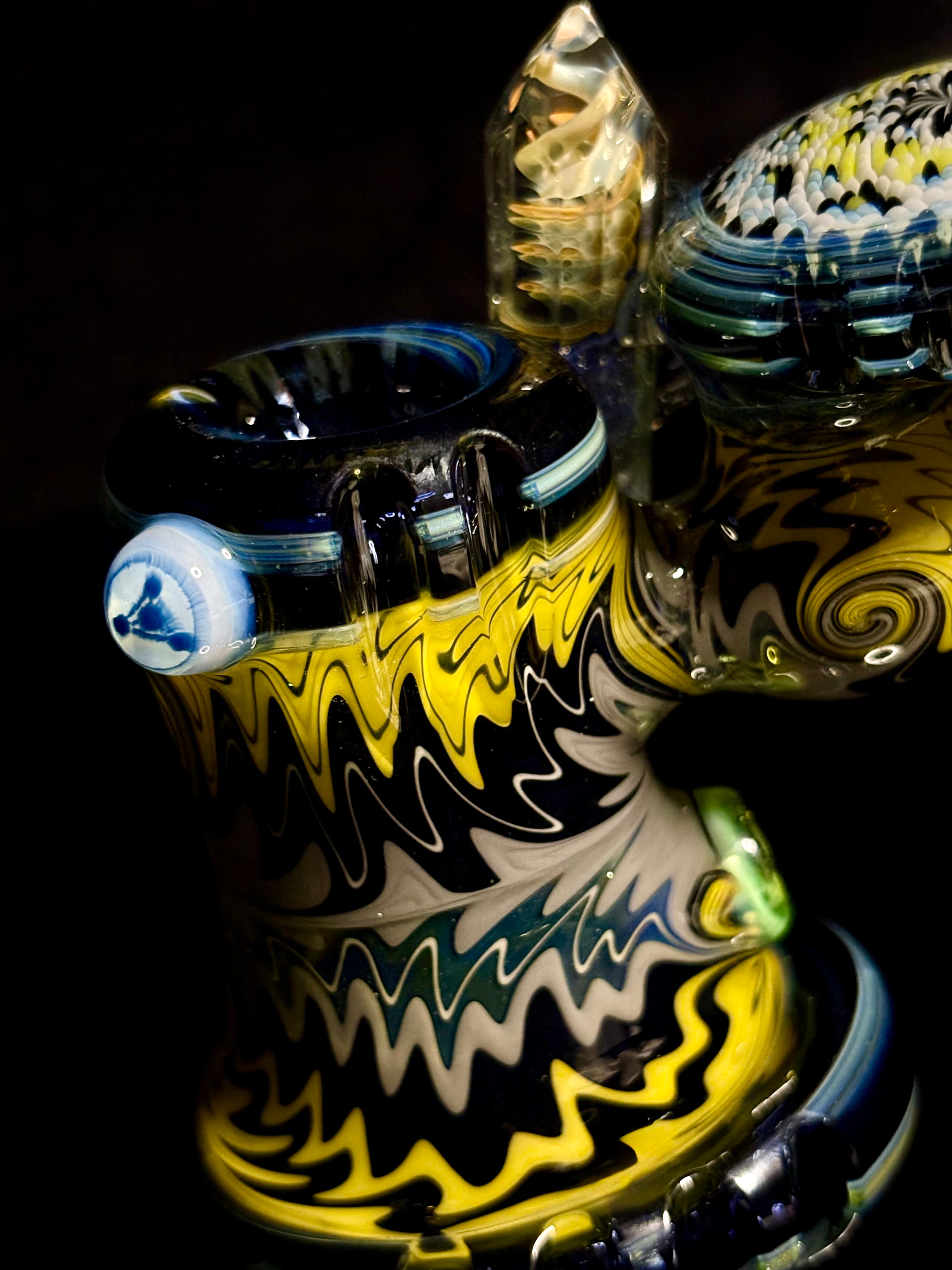 Twisted crystal sherlock