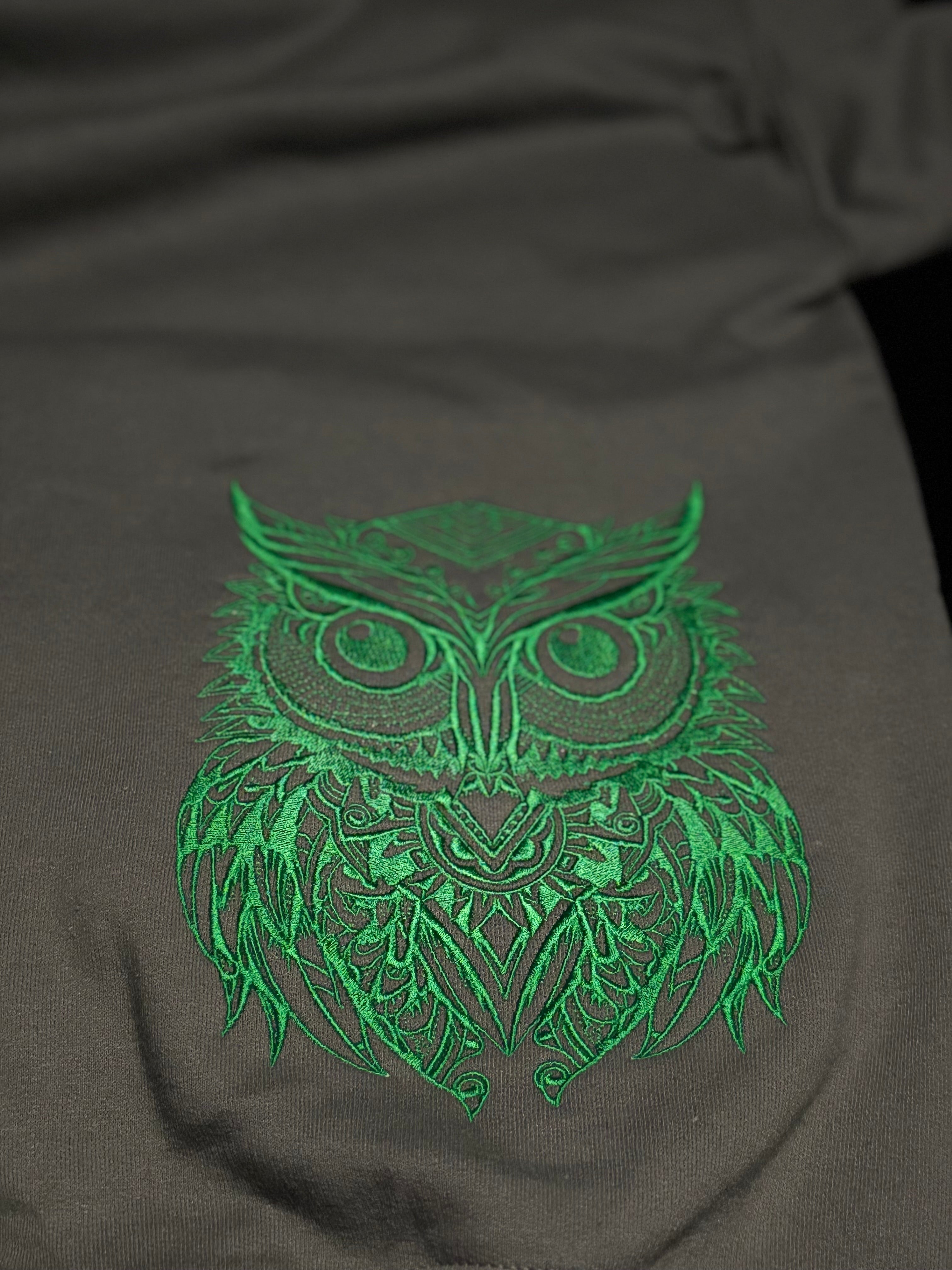 Initiation embroidery crewneck