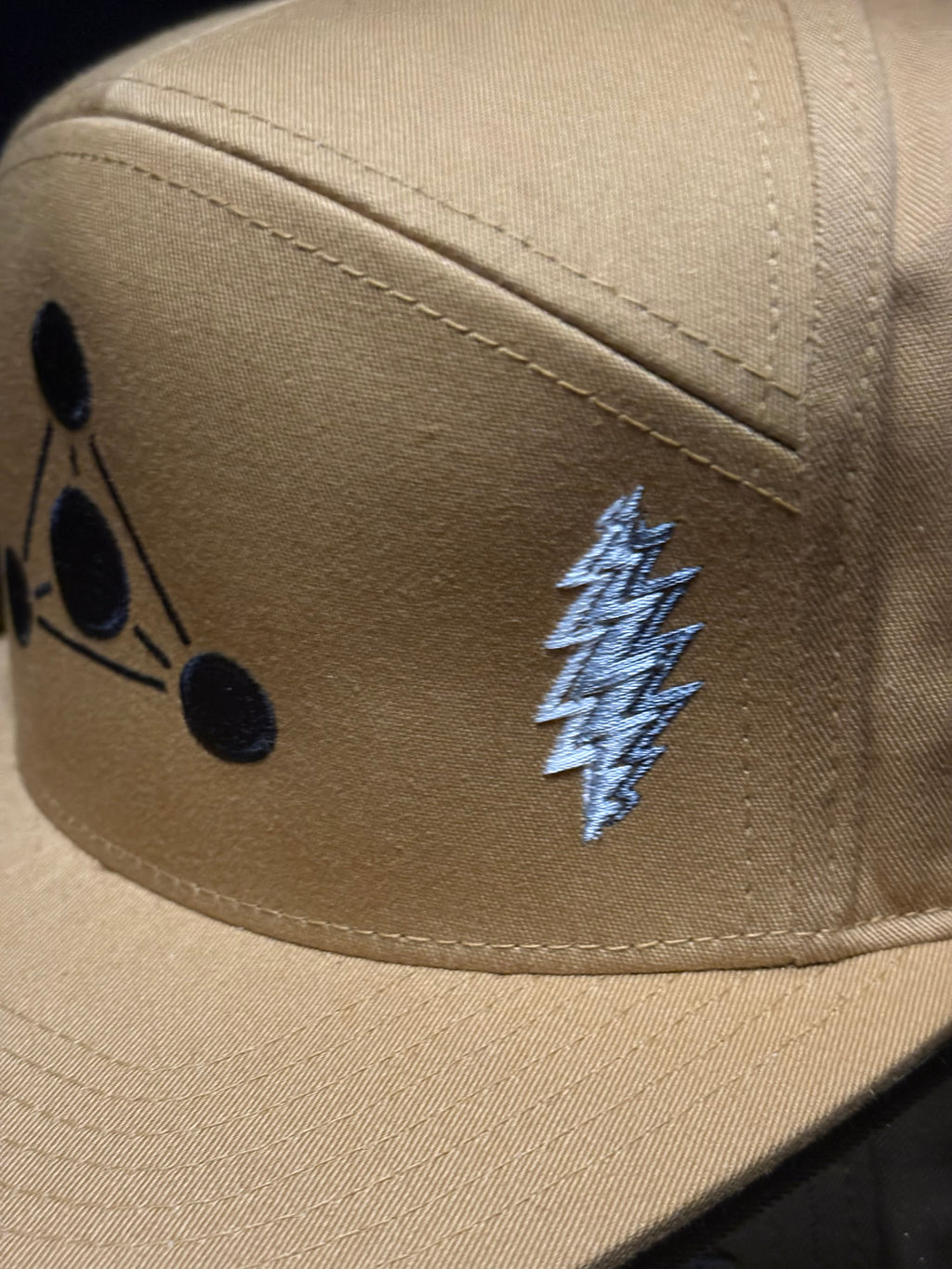 Bolt black/yellow RS hat