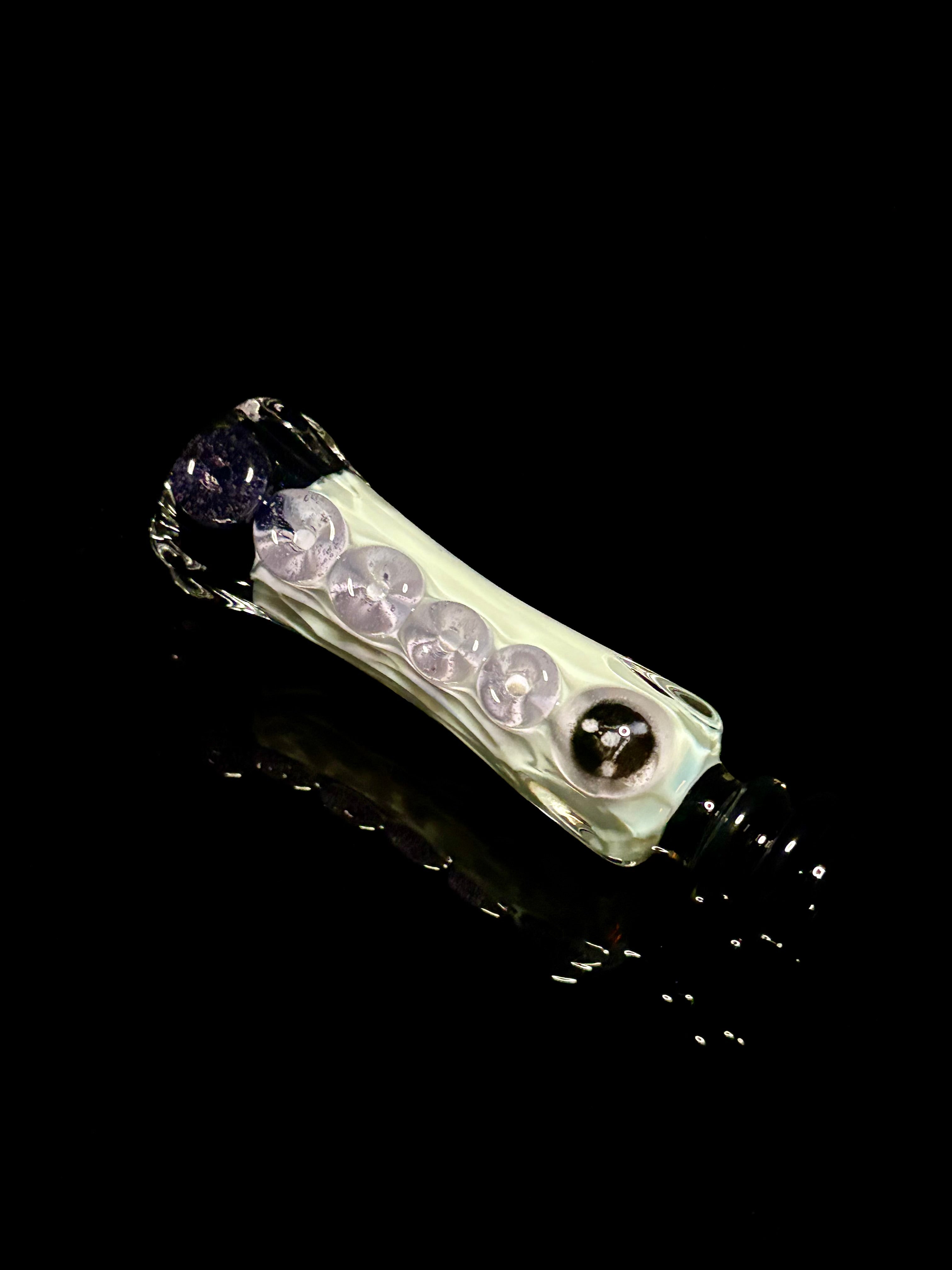 Honeycomb chillum