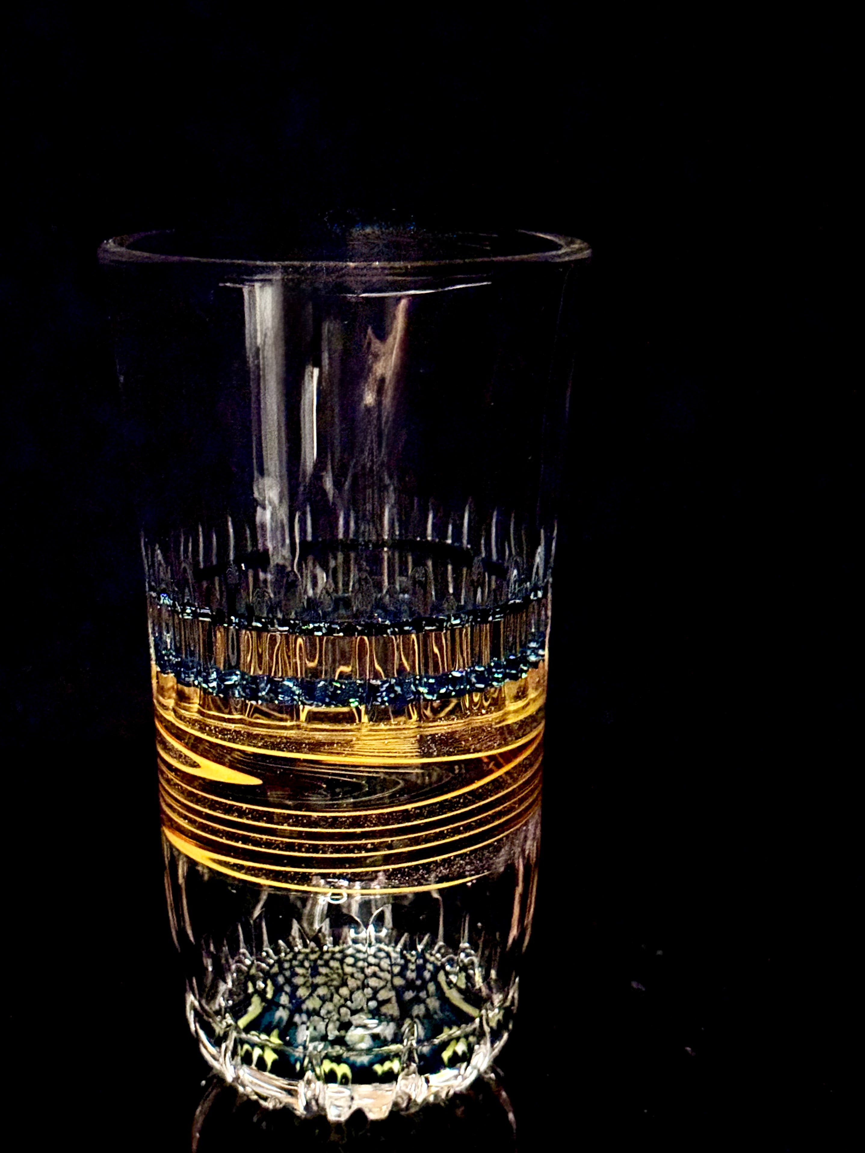 Crushed opal encalmo pint