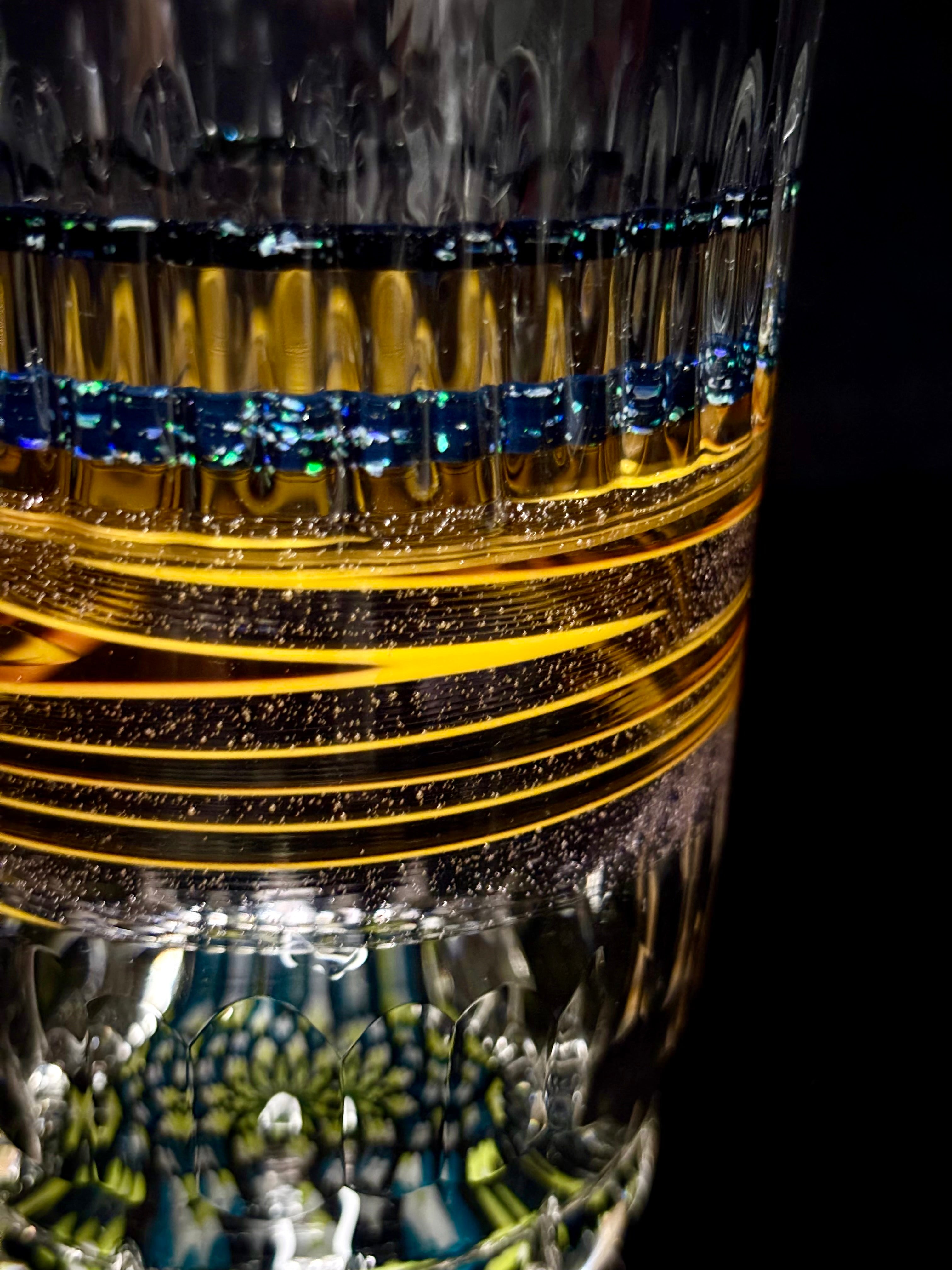 Crushed opal encalmo pint