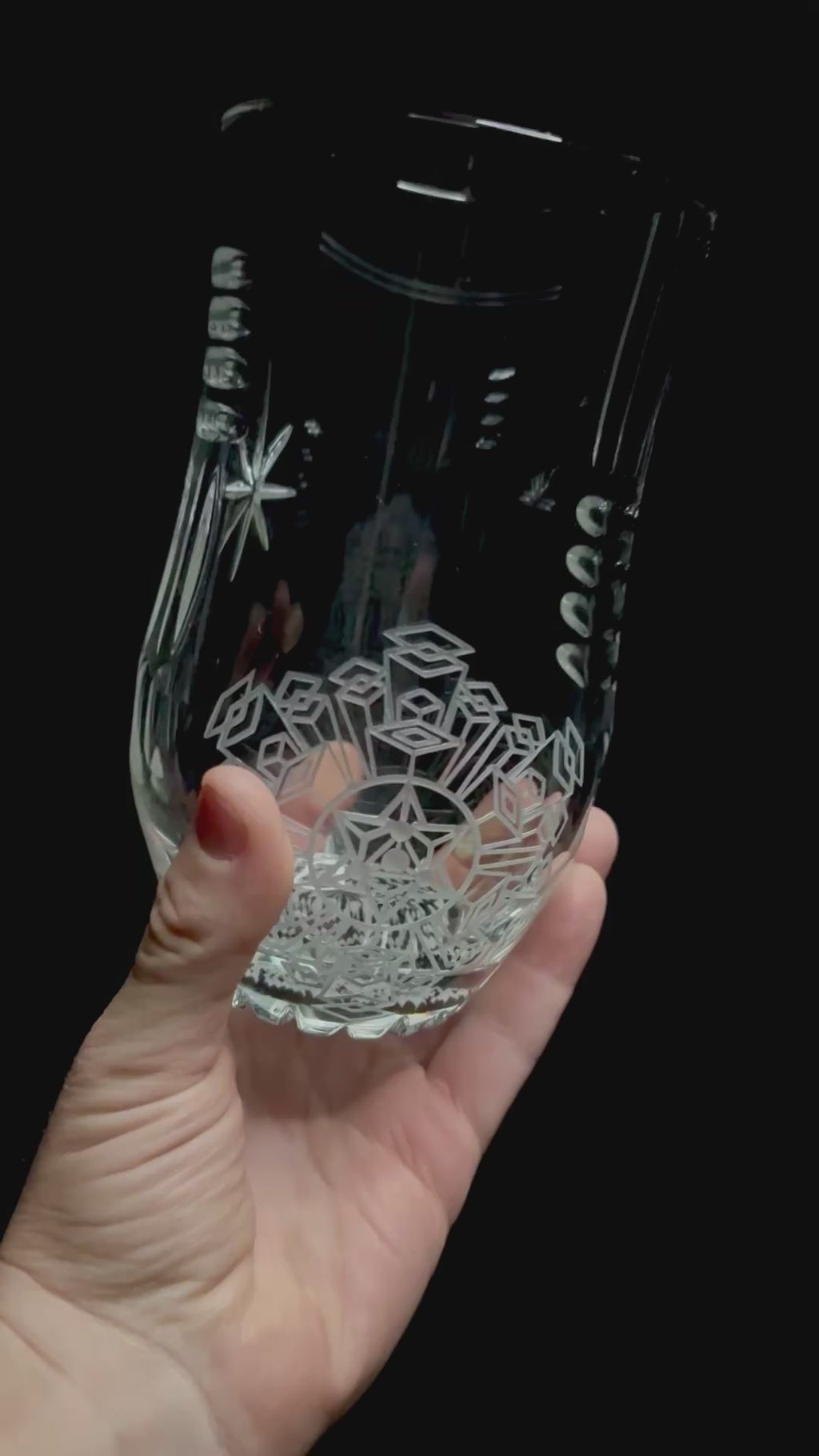 Geo Sandblast Dimensional Pint